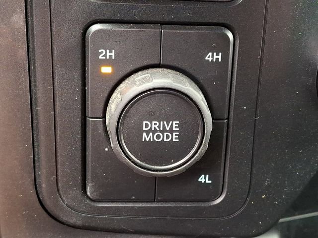 Certified 2022 Ford F150 XLT w/ Equipment Group 302A High image 25