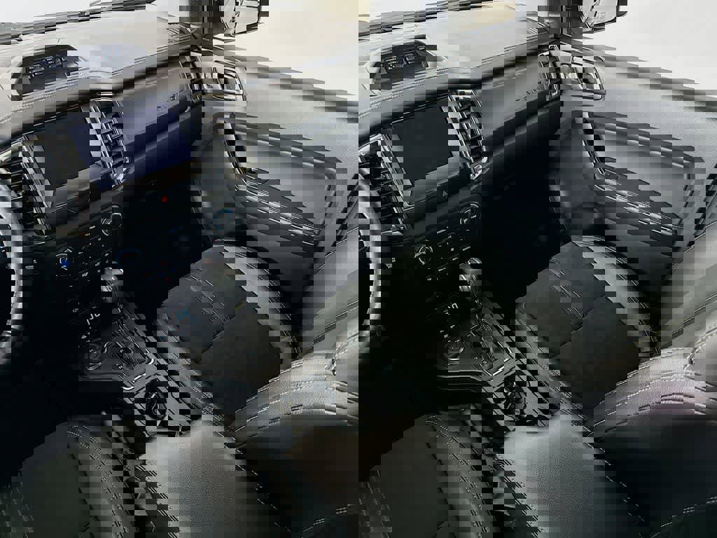 Certified 2022 Ford Ranger Lariat w/ Tremor Off-Road Package image 11