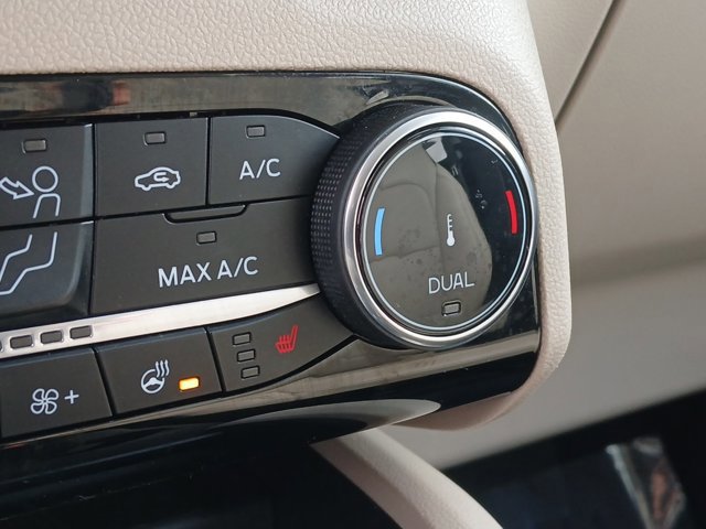 Certified 2022 Ford Escape SEL AWD/4WD image 15