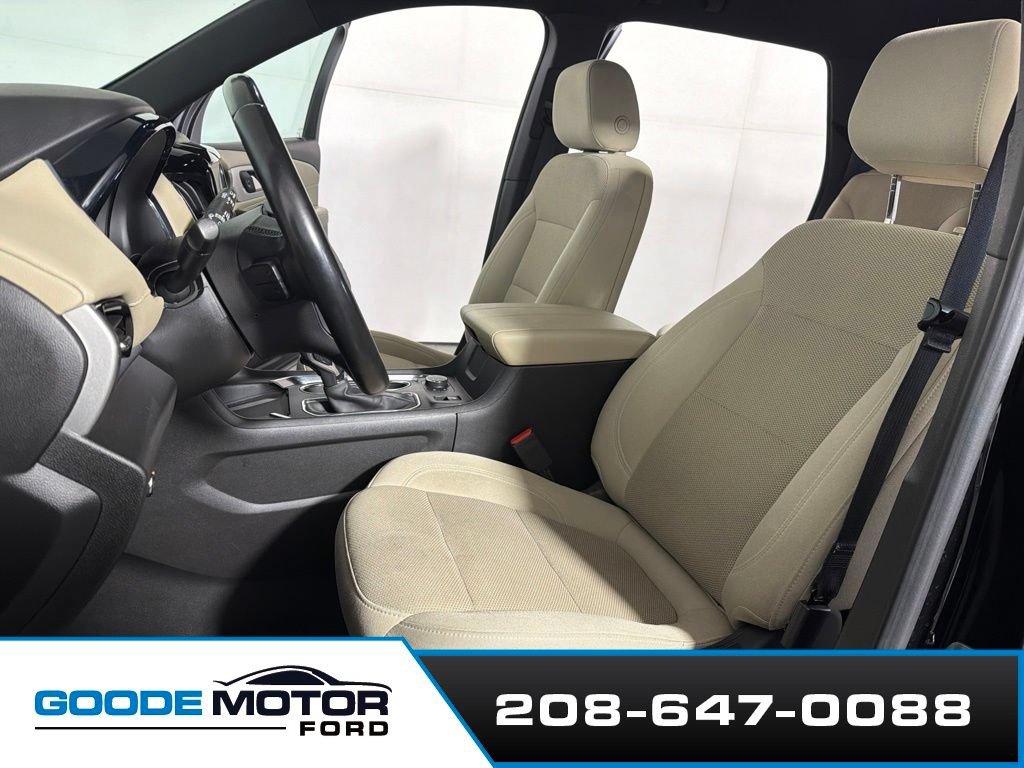 Used 2023 Chevrolet Traverse LT AWD/4WD image 10