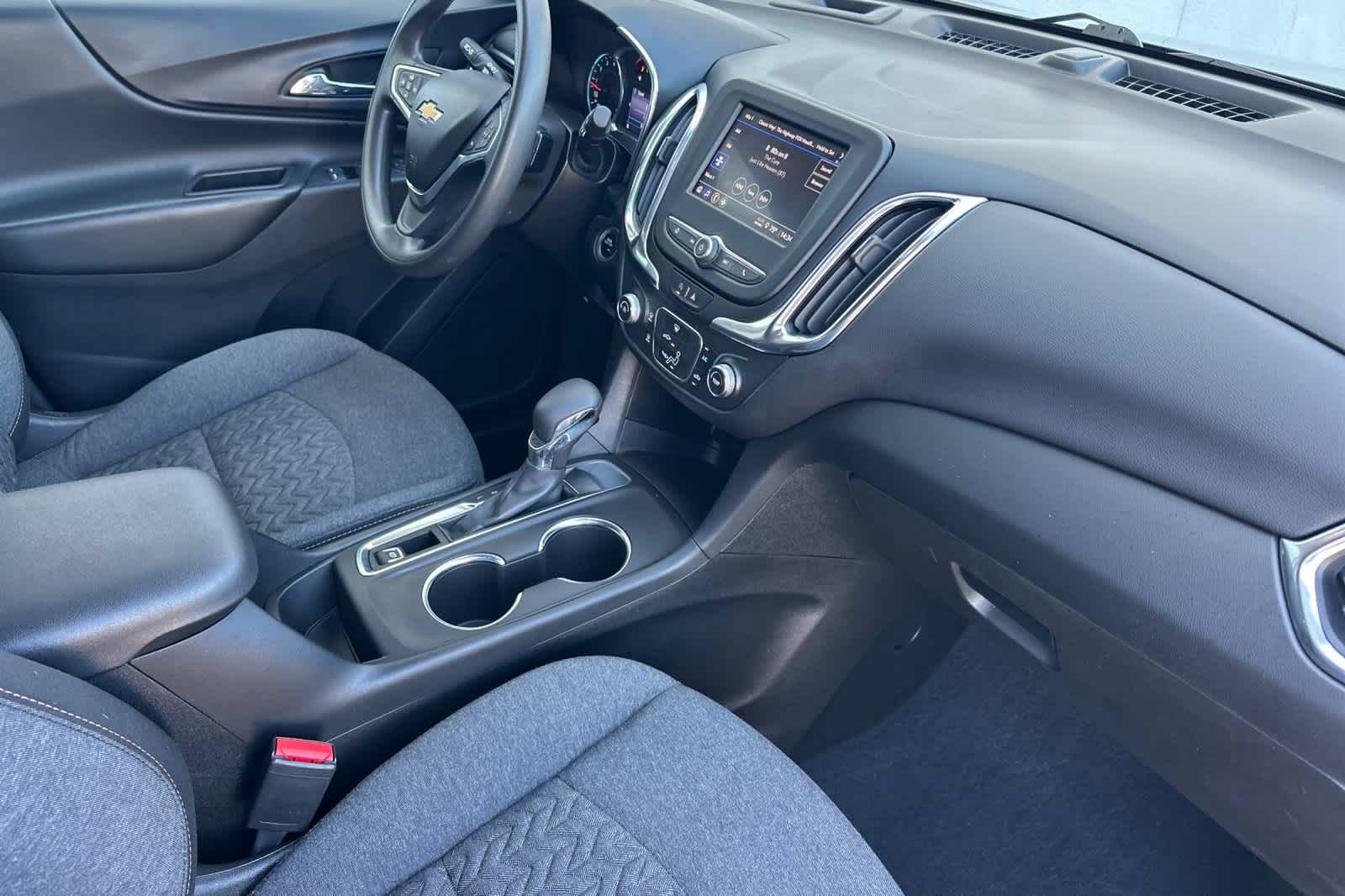 Used 2022 Chevrolet Equinox LT FWD image 16