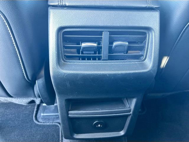 Certified 2024 Ford Edge SEL image 24