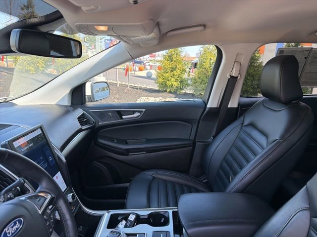 Certified 2022 Ford Edge SEL w/ Convenience Package image 16