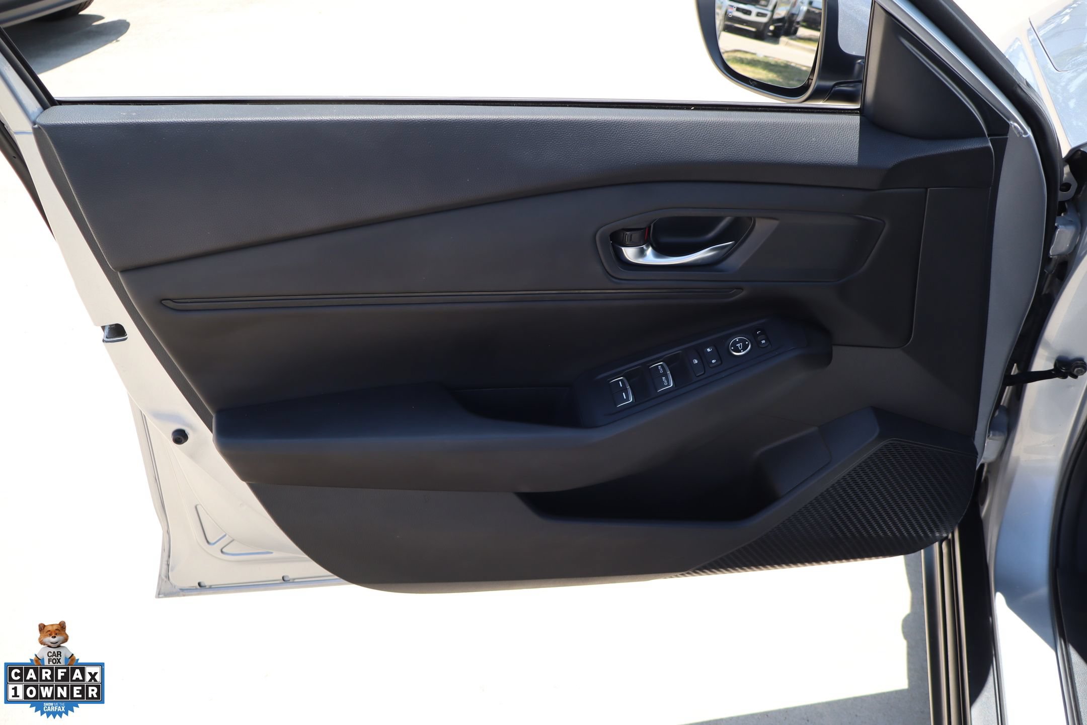 Used 2023 Honda Accord EX image 12