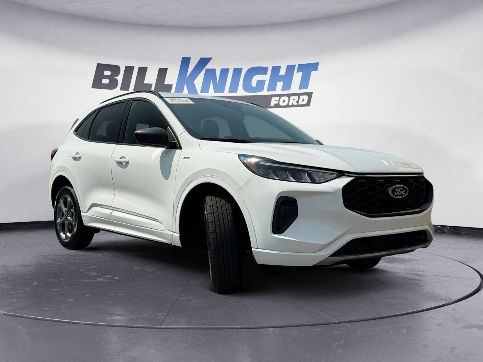 Certified 2023 Ford Escape ST-Line w/ Tech Pack #1 AWD/4WD image 7