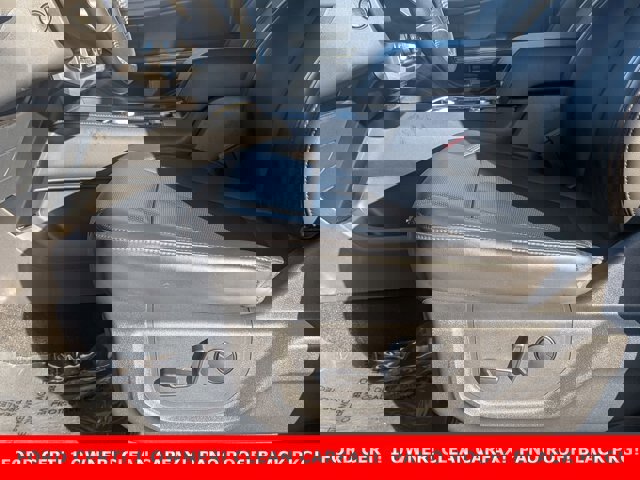 Certified 2024 Ford Expedition XLT image 9