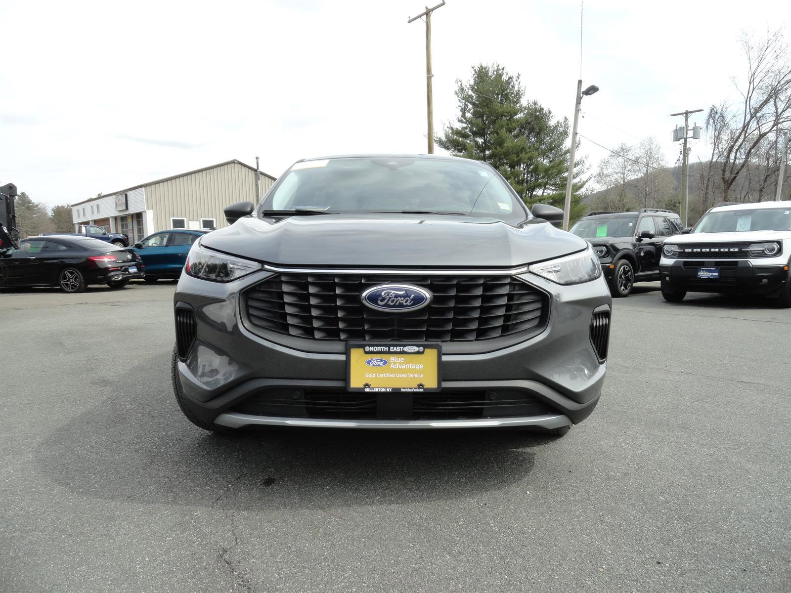 Certified 2023 Ford Escape Active AWD/4WD image 8