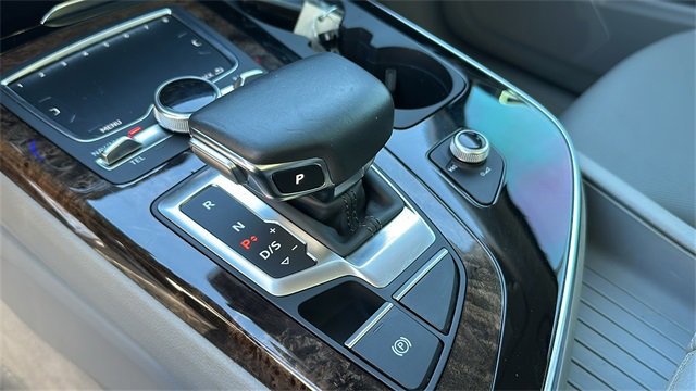 Used 2019 Audi Q7 3.0T Premium Plus image 29