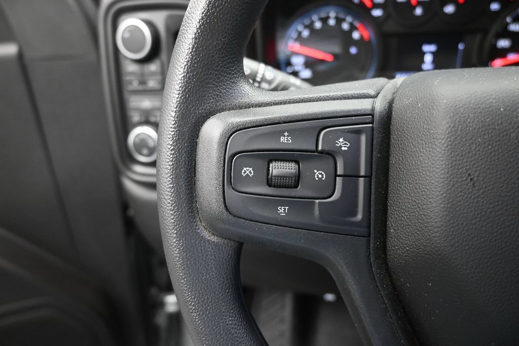 Used 2026 Chevrolet Silverado 1500 Custom AWD/4WD image 6