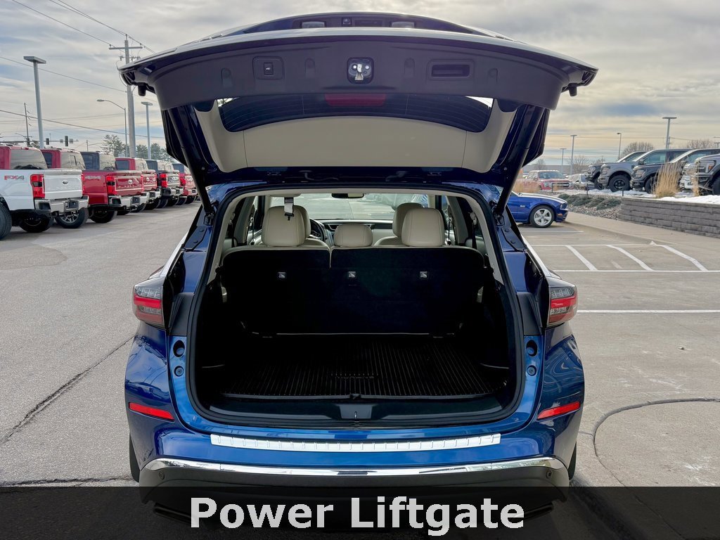 Used 2022 Nissan Murano Platinum w/ Cargo Package image 13