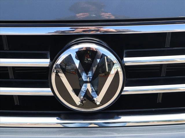 Used 2023 Volkswagen Tiguan S image 30