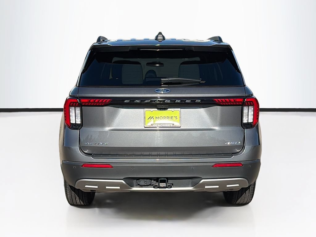 Certified 2025 Ford Explorer Active w/ Active Comfort Package AWD/4WD image 6