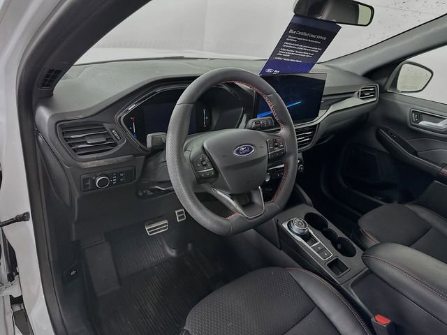 Certified 2023 Ford Escape ST-Line w/ Tech Pack #1 image 16