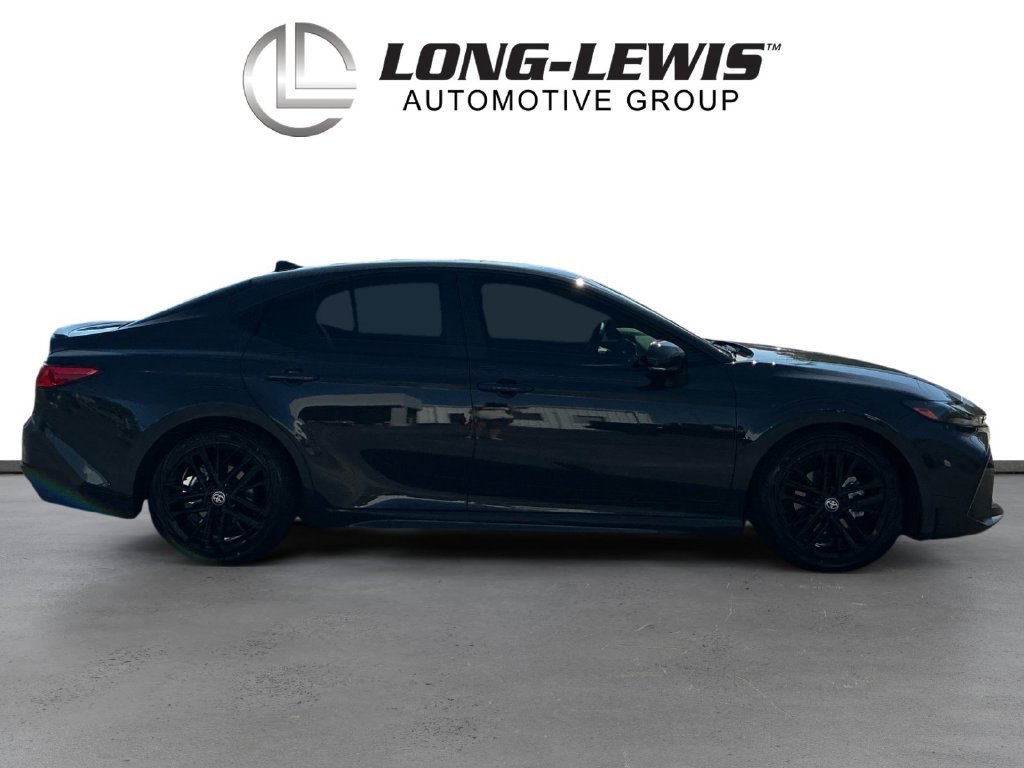 Used 2026 Toyota Camry SE w/ Multimedia Upgrade Package FWD image 8