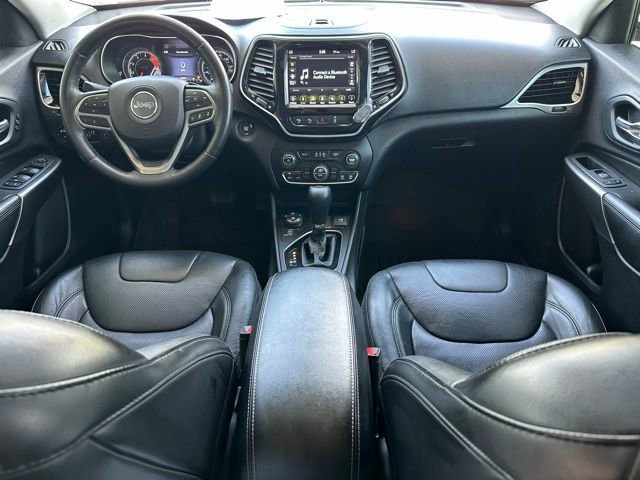 Used 2019 Jeep Cherokee Limited w/ Luxury Group AWD/4WD image 10