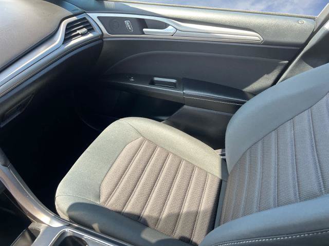 Certified 2019 Ford Fusion SE FWD image 15