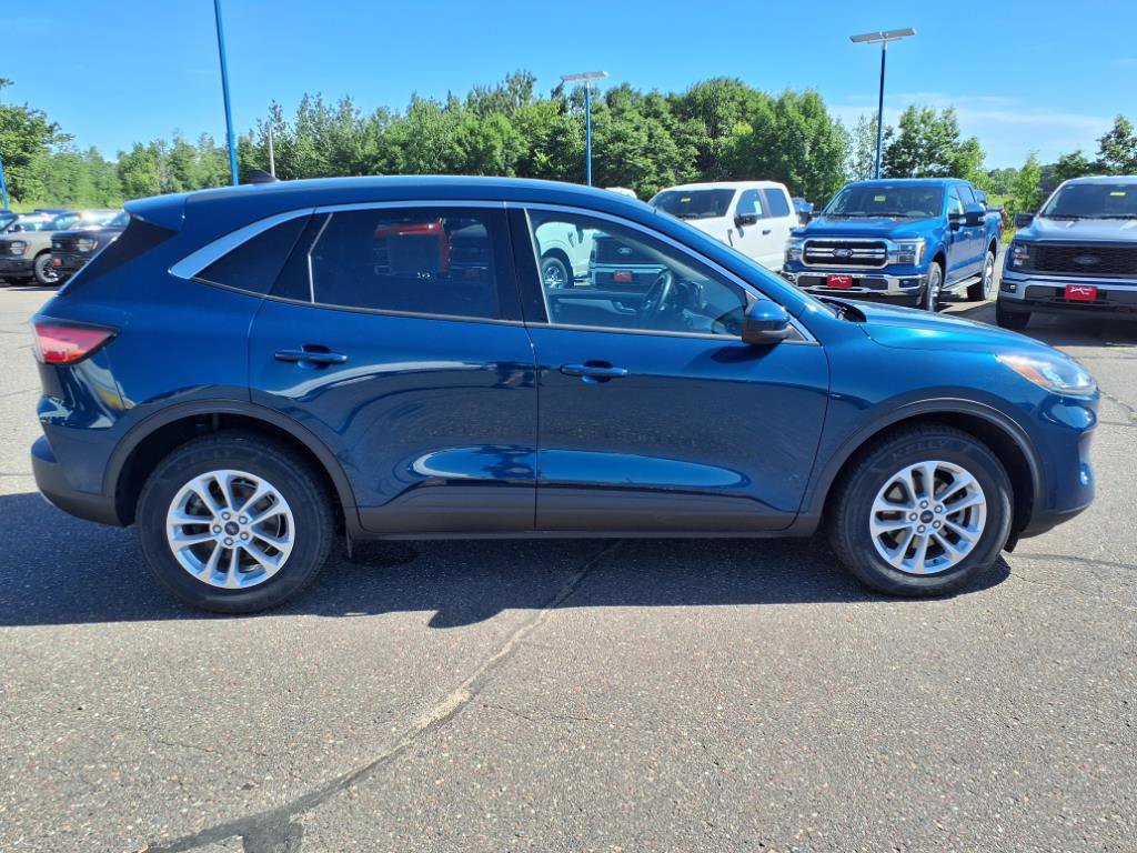 Certified 2020 Ford Escape SE image 6