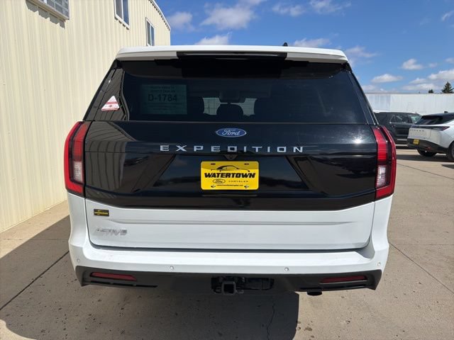 Certified 2025 Ford Expedition Active AWD/4WD image 6