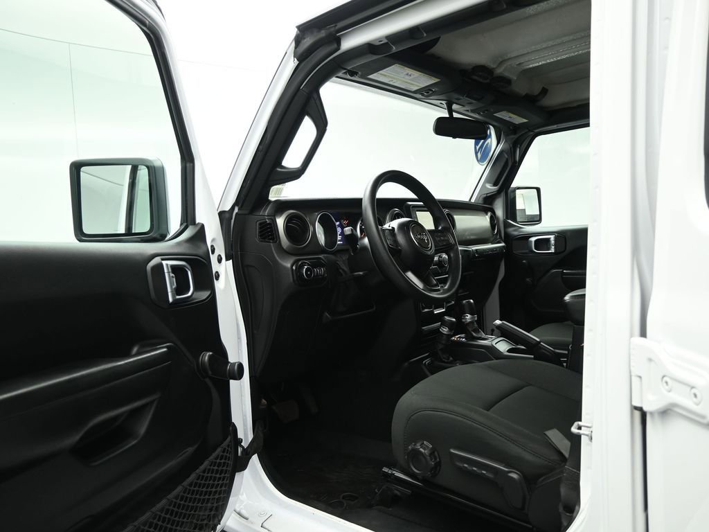 Used 2021 Jeep Wrangler Unlimited Sport image 9