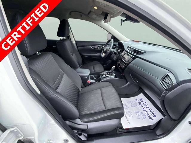 Used 2020 Nissan Rogue SV image 10