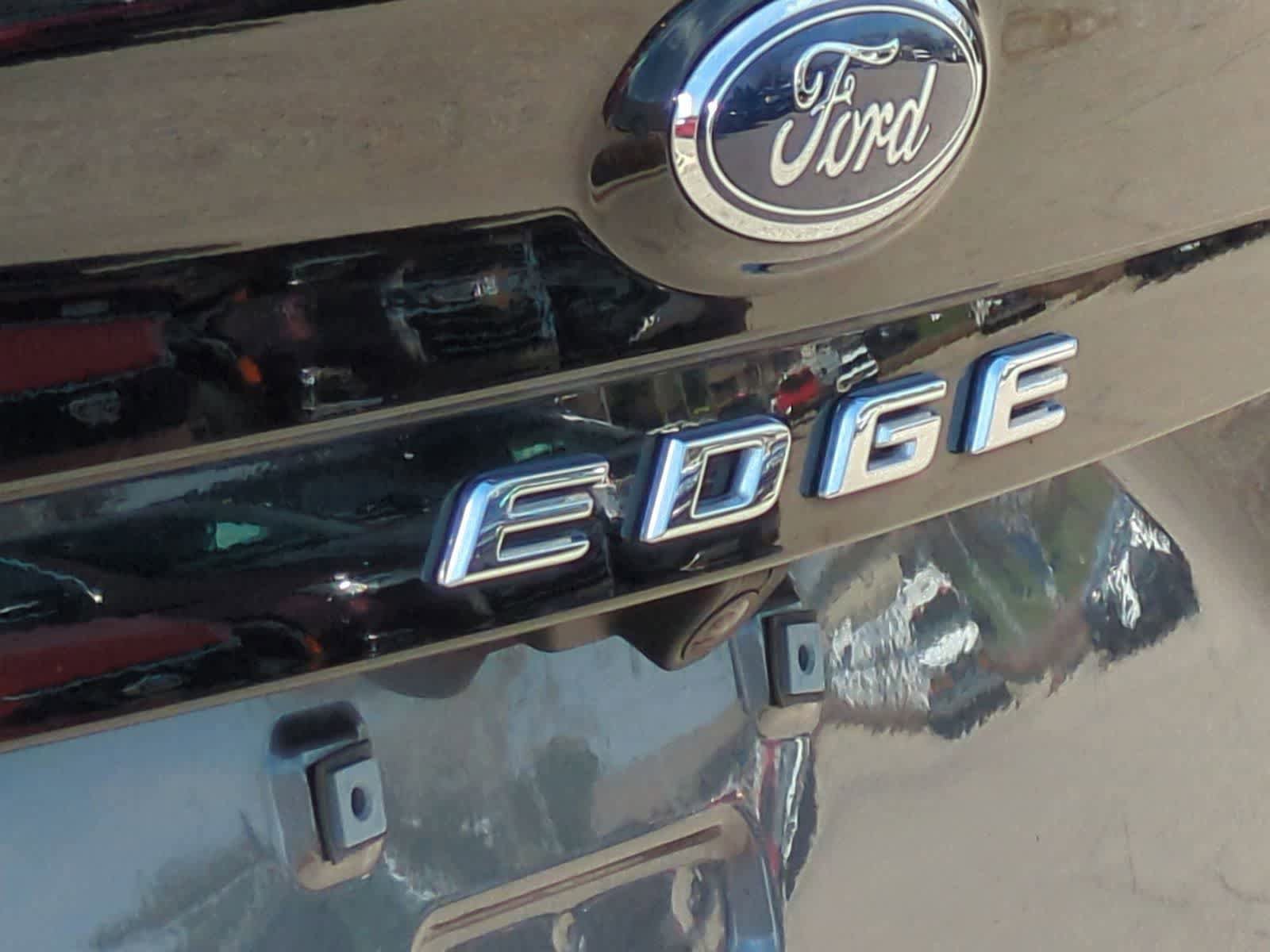 Certified 2024 Ford Edge SEL w/ Convenience Package AWD/4WD image 13