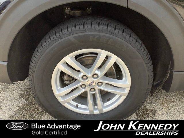 Certified 2023 Ford Explorer XLT w/ Equipment Group 202A AWD/4WD image 38