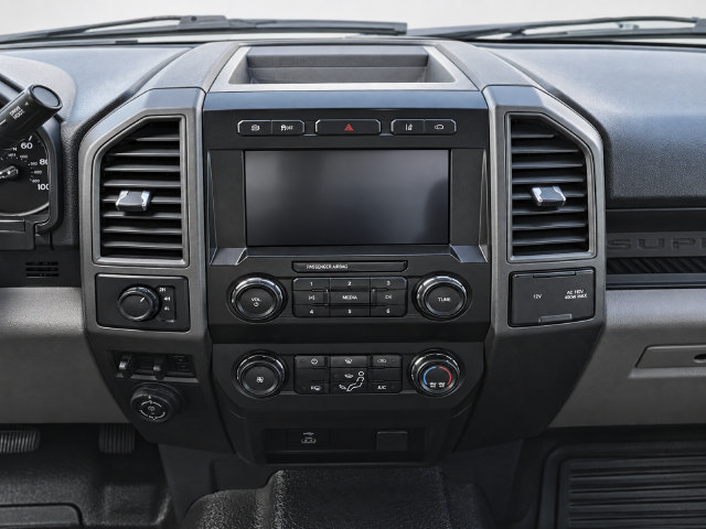Certified 2022 Ford F450 XL w/ STX Appearance Package AWD/4WD image 14