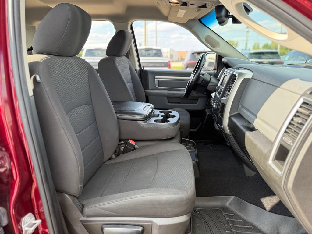 Used 2019 RAM 1500 Warlock AWD/4WD image 13
