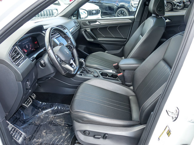 Used 2023 Volkswagen Tiguan SE R-Line AWD/4WD image 10