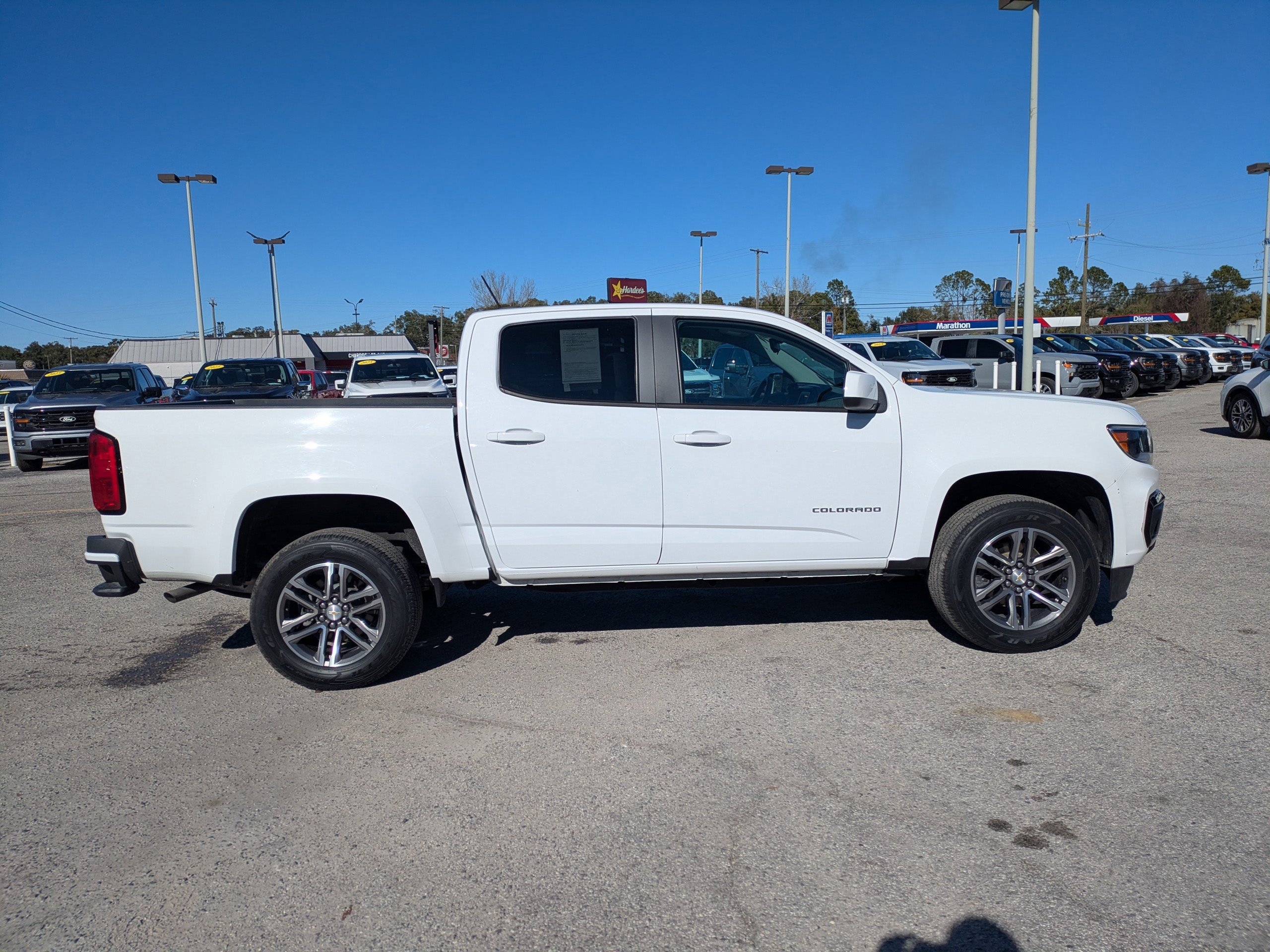 Used 2022 Chevrolet Colorado W/T w/ Custom Special Edition image 6