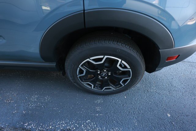 Certified 2025 Ford Bronco Sport Outer Banks w/ Outer Banks Tech Package+ AWD/4WD image 7