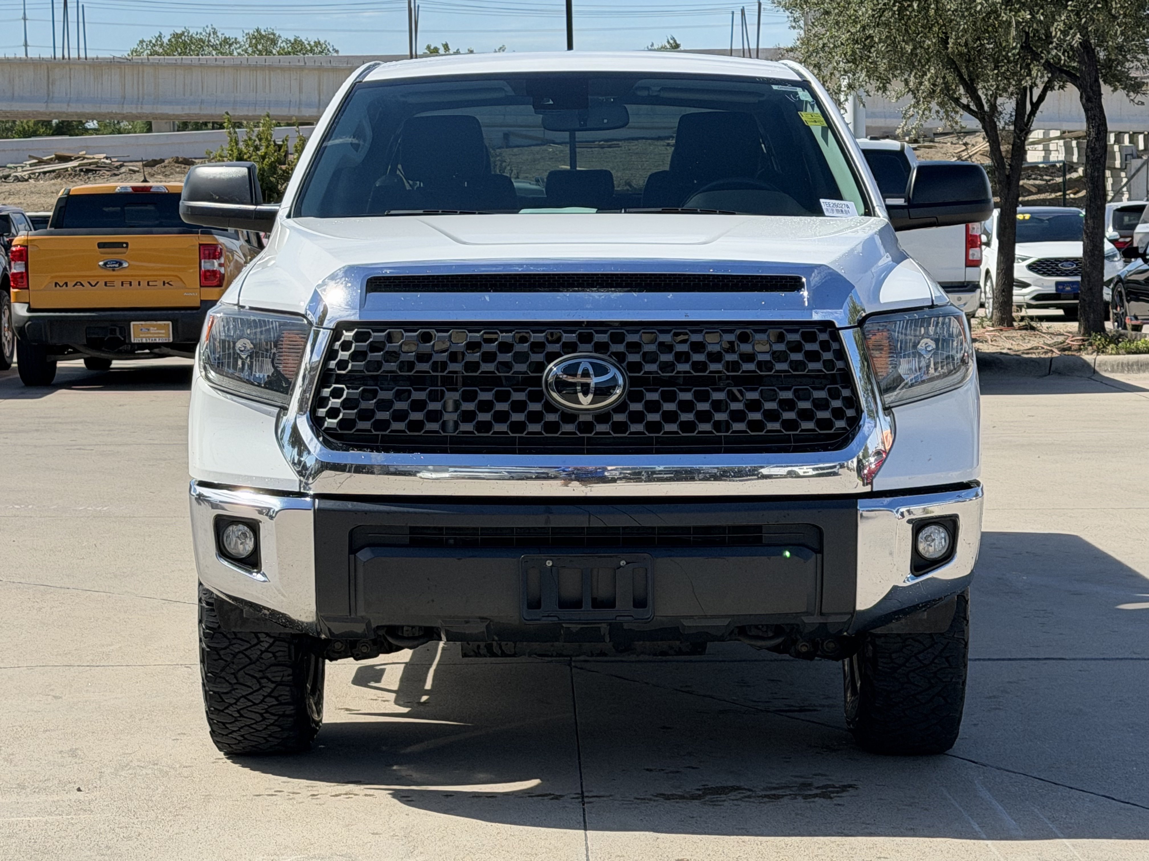 Used 2021 Toyota Tundra SR5 w/ SR5 Leather Package AWD/4WD image 8