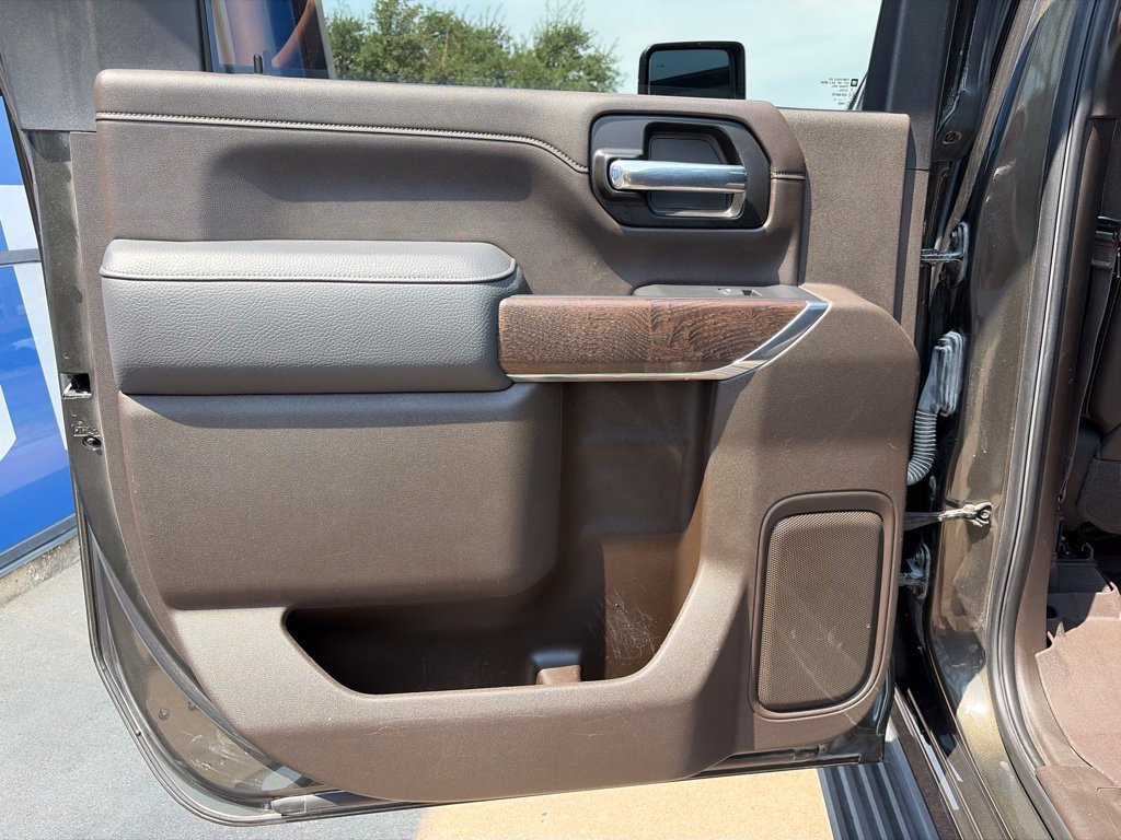 Used 2022 GMC Sierra 2500 Denali AWD/4WD image 17