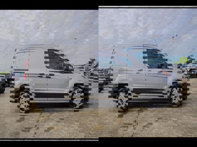 Certified 2022 Ford Transit Connect XL w/ Trailer Tow Package image 6