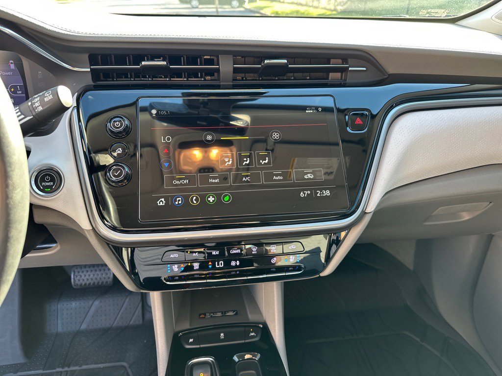 Used 2023 Chevrolet Bolt EUV Premier image 15
