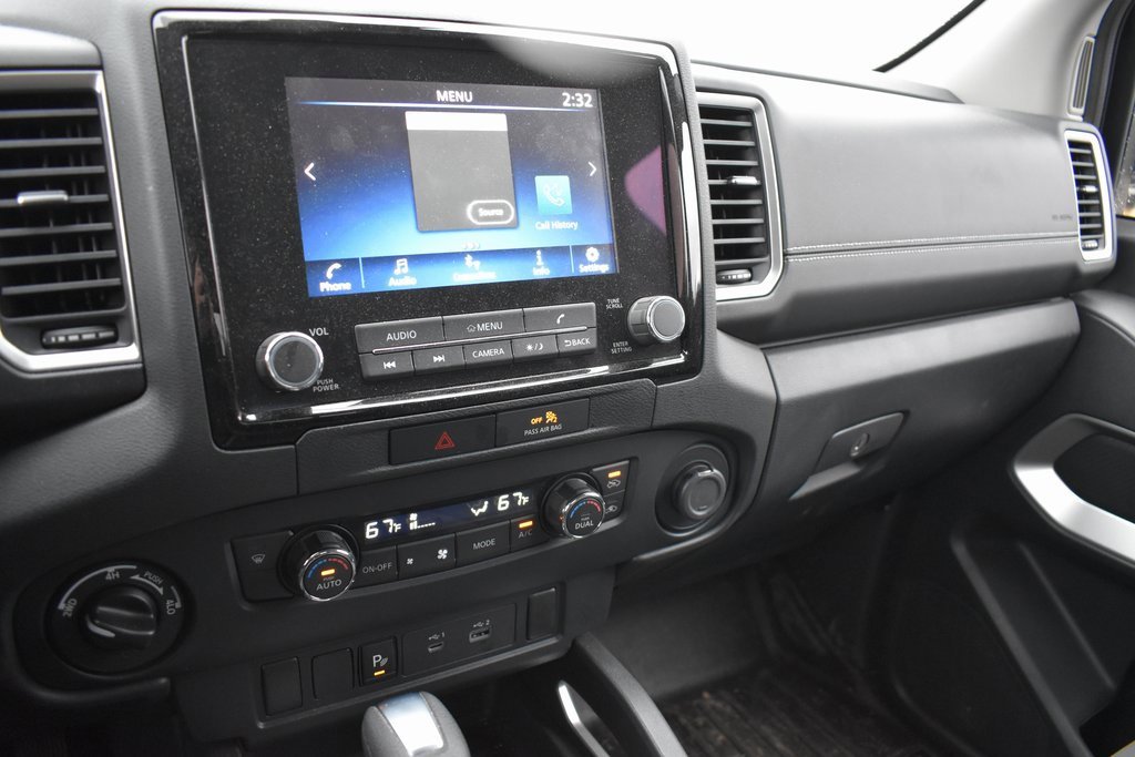 Used 2022 Nissan Frontier SV w/ Technology Package image 13
