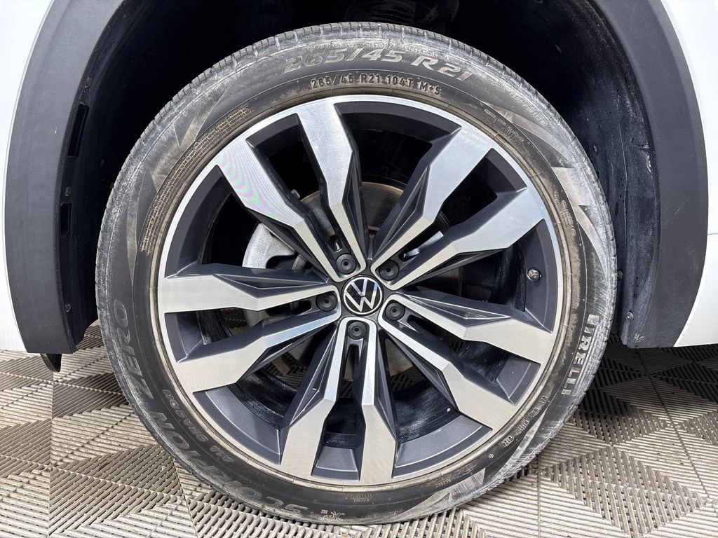 Used 2022 Volkswagen Atlas SEL Premium AWD/4WD image 11