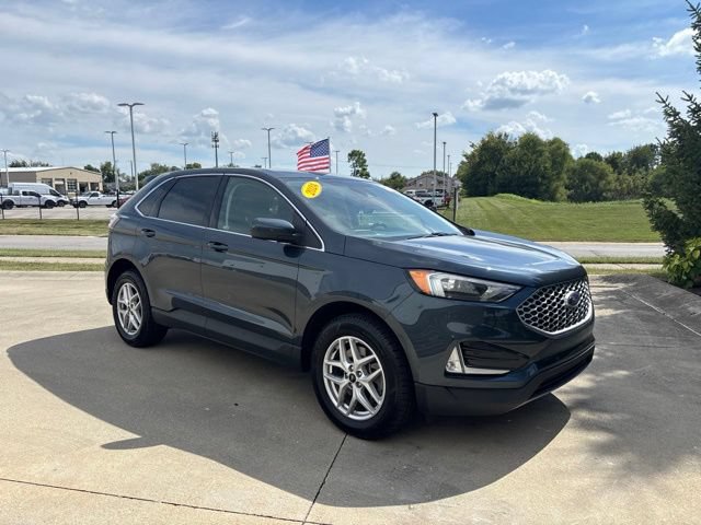 Certified 2024 Ford Edge SEL w/ Convenience Package AWD/4WD image 32