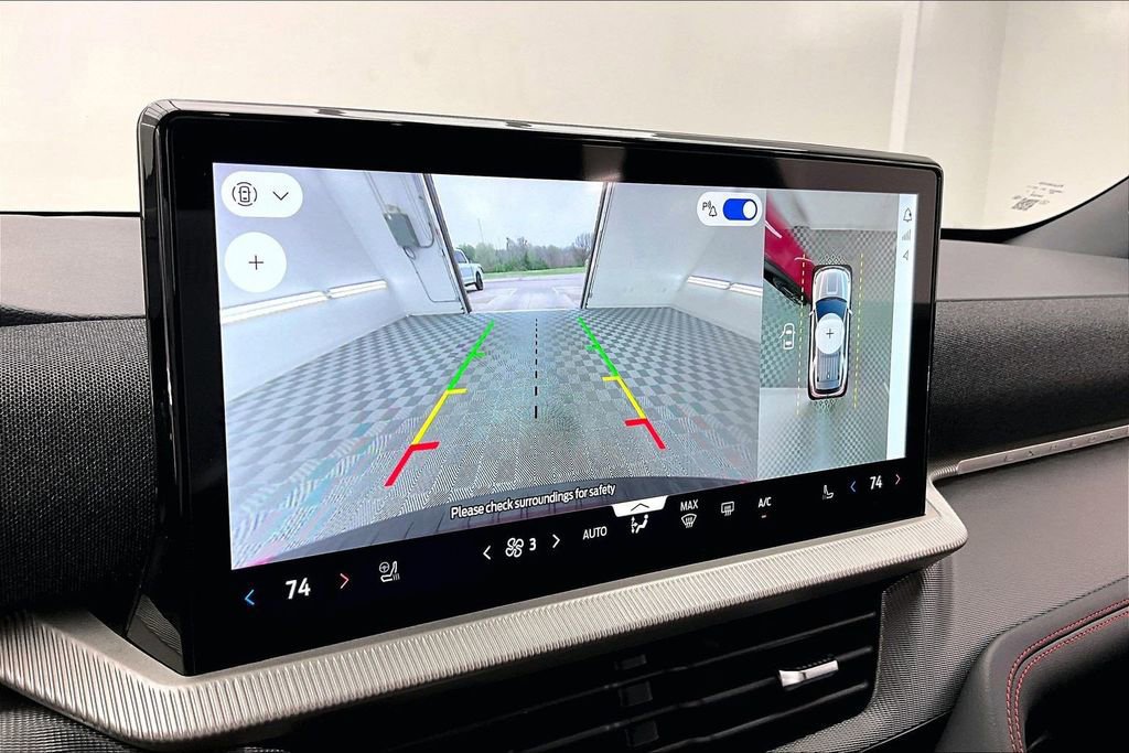 Certified 2025 Ford Explorer ST-Line w/ ST-Line Street Pack image 21