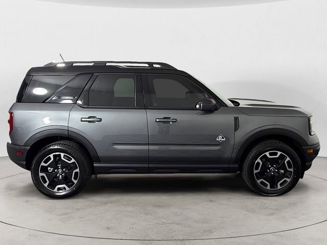 Certified 2024 Ford Bronco Sport Outer Banks AWD/4WD image 2