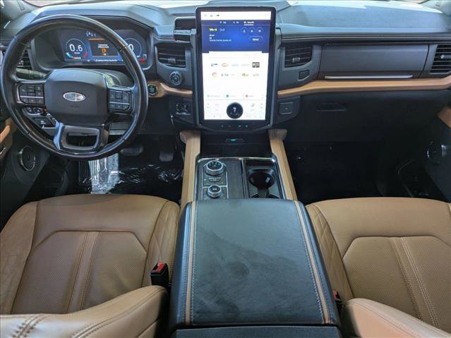Certified 2023 Ford Expedition Platinum AWD/4WD image 16
