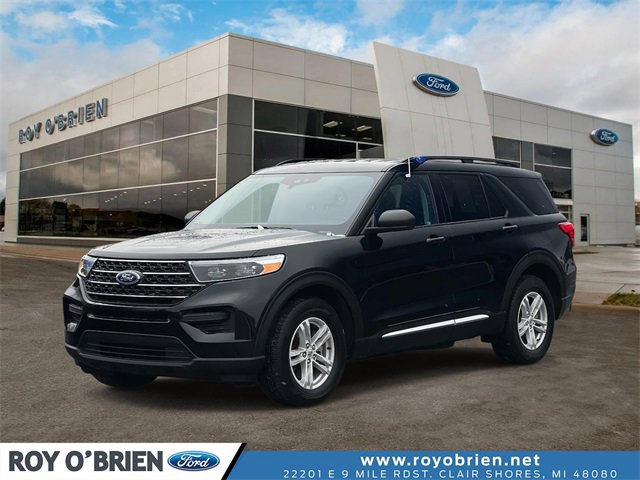 Certified 2023 Ford Explorer XLT image 1