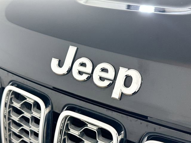 Used 2017 Jeep Grand Cherokee Summit image 27