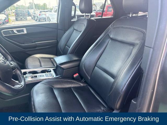 Certified 2020 Ford Explorer XLT w/ Equipment Group 202A RWD image 10