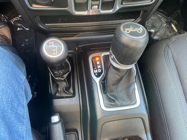 Used 2018 Jeep Wrangler Unlimited Sport S AWD/4WD image 25