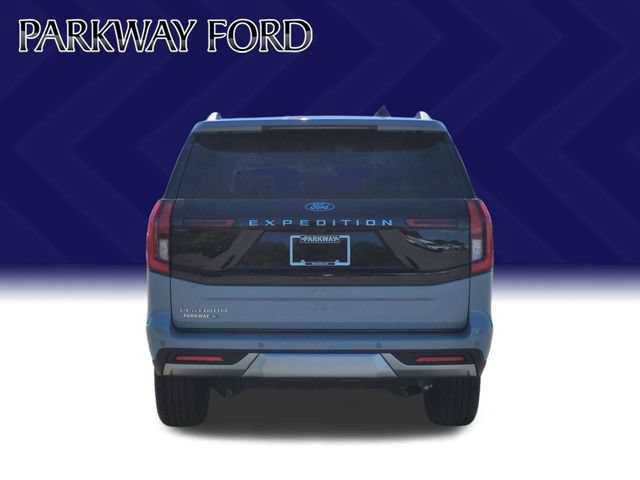 Certified 2025 Ford Expedition Platinum w/ Driver's Package AWD/4WD image 4