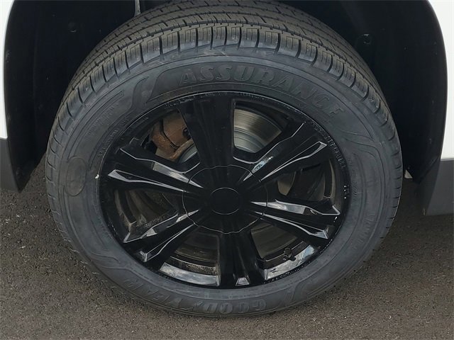 Used 2017 GMC Terrain SLE w/ Convenience Package image 5