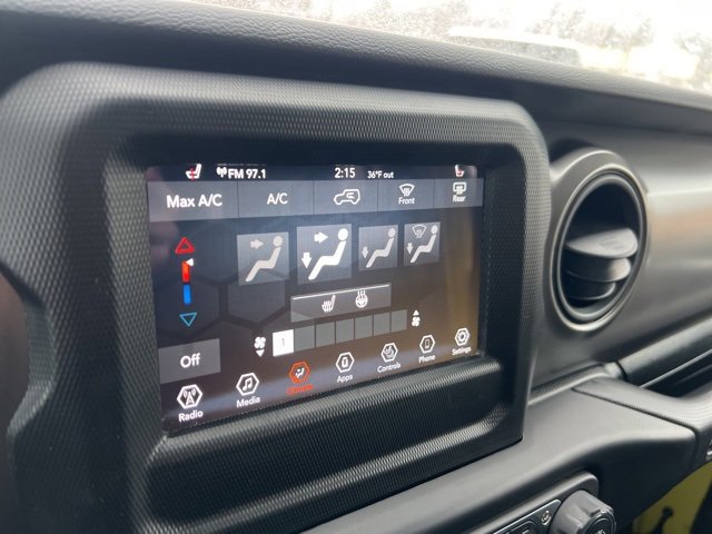 Used 2023 Jeep Wrangler Willys image 14