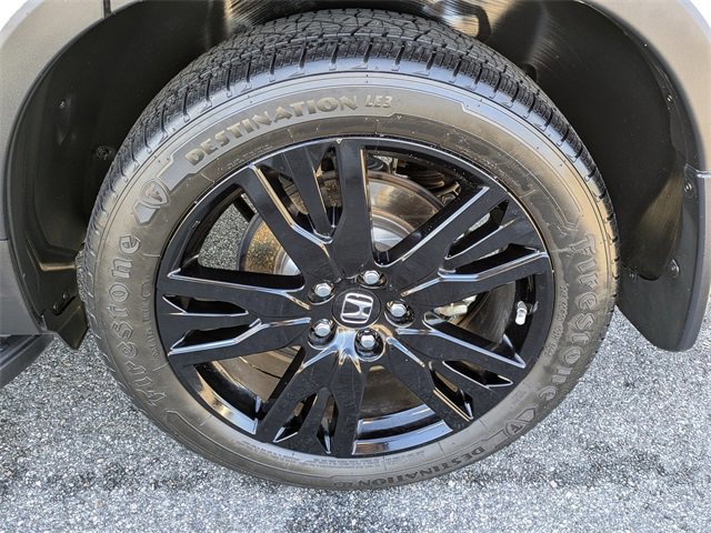 Used 2022 Honda Pilot Touring image 11