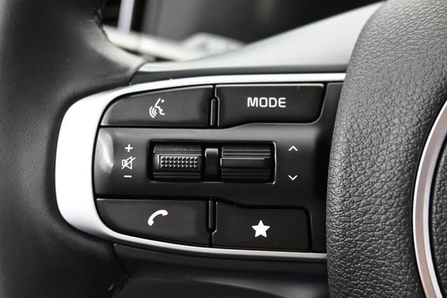 Used 2024 Kia Sportage EX FWD image 18